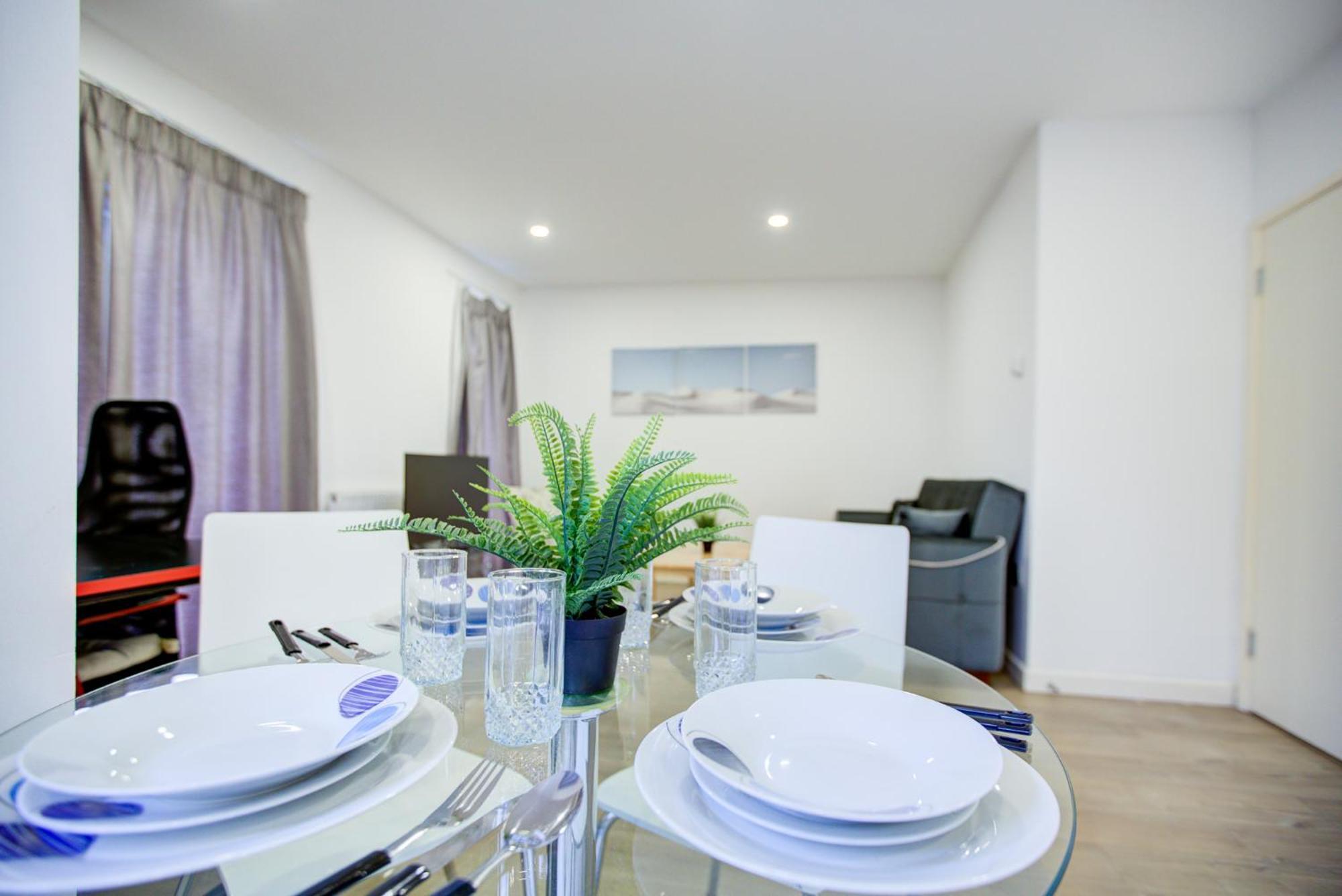 Apartamento Canning Town 4-person Flat *
